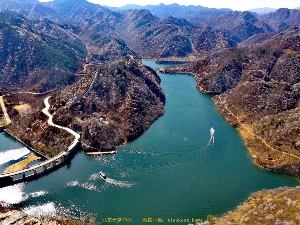 D0F1C53A-5EAA-4BB4-82FB-3E64168DA6F5