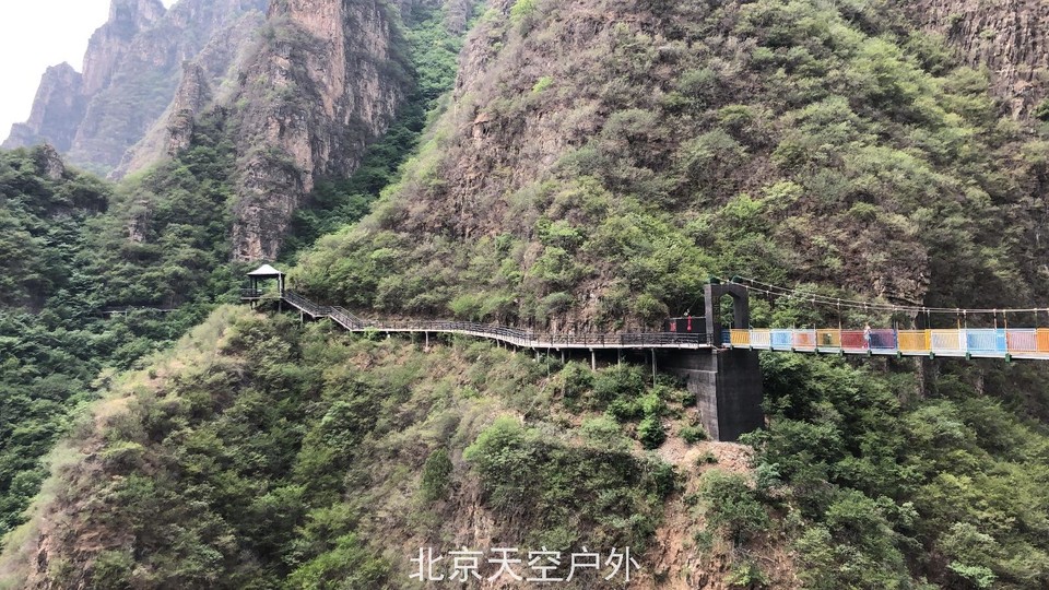 8D4CBDBF-0EC4-4565-B667-F21000B22334