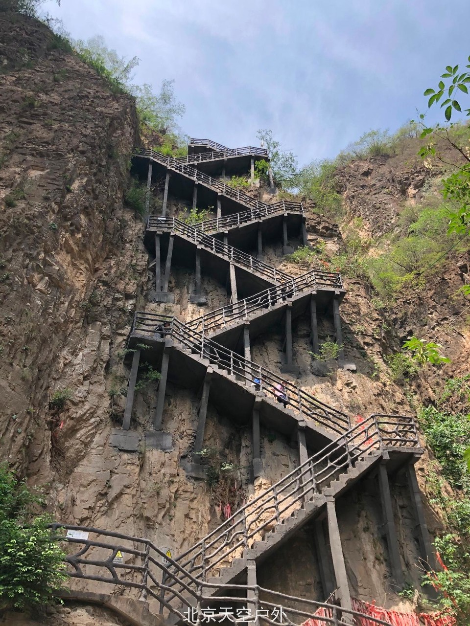 D0A3F4E8-2DBA-441C-9634-D1779B228238