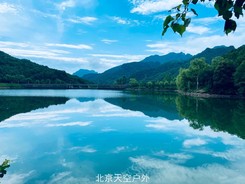 B2ED3F1F-AFB5-4869-B604-EFB9E10EDCD4