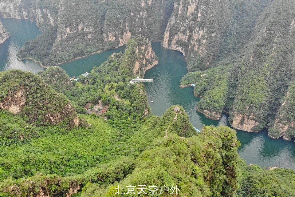 01CFC5D1-5484-4772-8F21-BF52A4DC1487