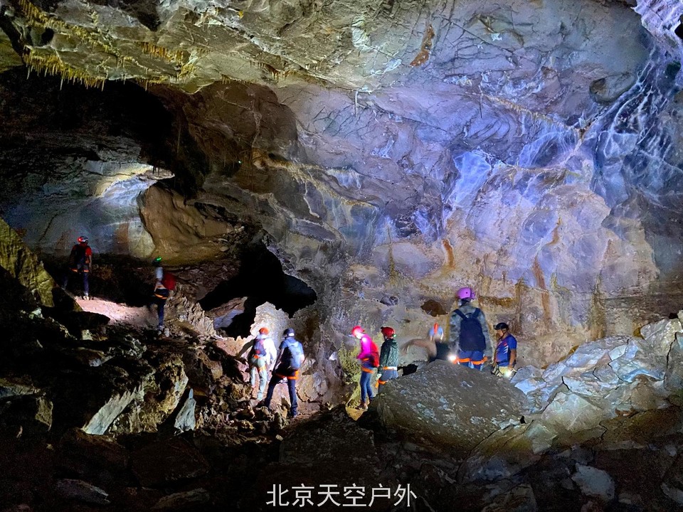 FC16337F-4C04-486C-8C1F-C3110BE4F23F