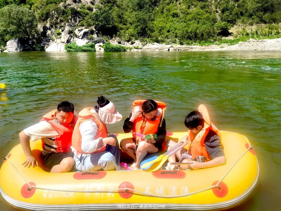 7284ED25-EDA4-43FE-886B-030E9302F848