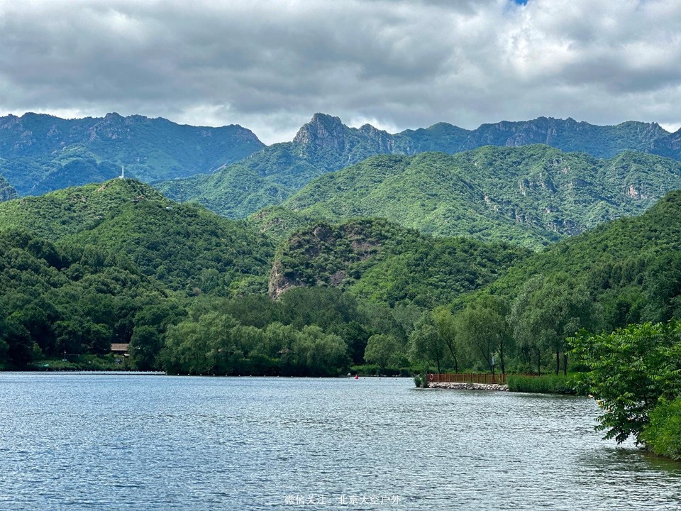 D3DDCCF2-C49A-4B78-AA1D-632C43B1E2F2