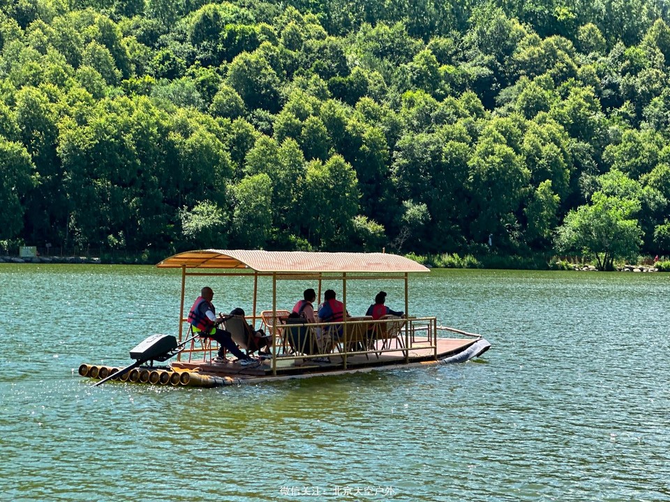 8EB08145-6738-4109-BF3B-2FB35C33A433