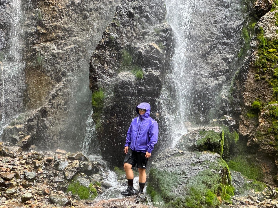 21B4506F-EE7D-4A7B-A2D7-3FB2518D0198