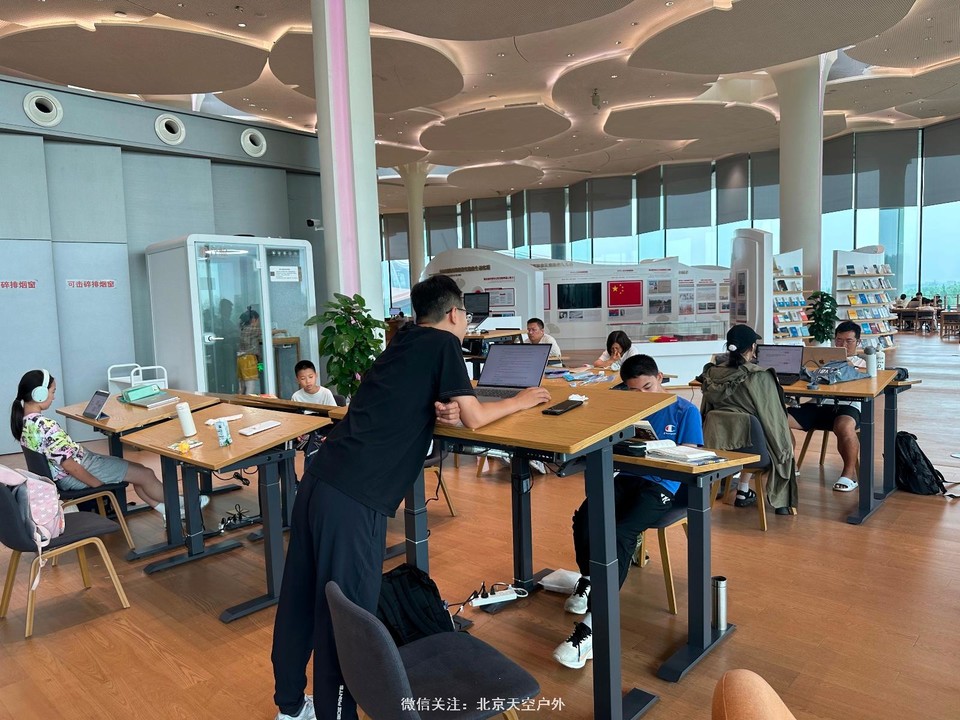 2F0854C3-2082-45F8-8046-6D360D4AEFB7