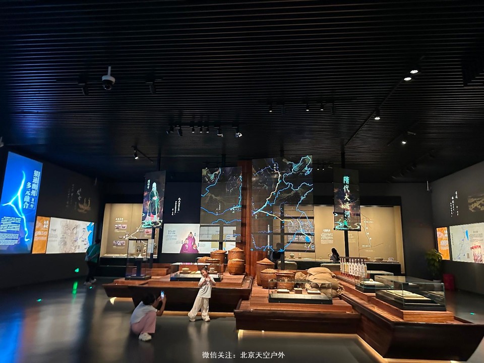 23F15476-707D-4E13-8957-323C0AF07FE6