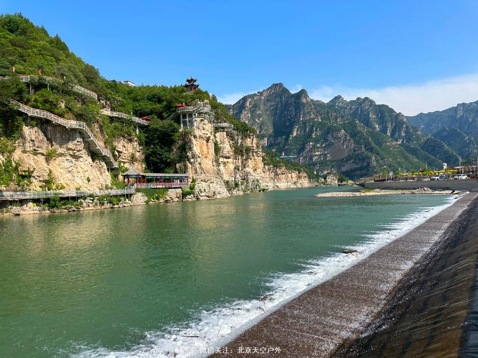 87CD065B-15BD-48FE-8B69-98292F8F74CD