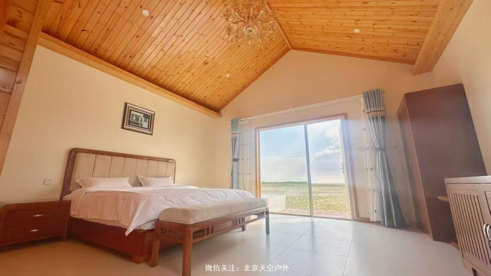 EC24EF93-075A-49C8-844B-B2DBFEC342B5