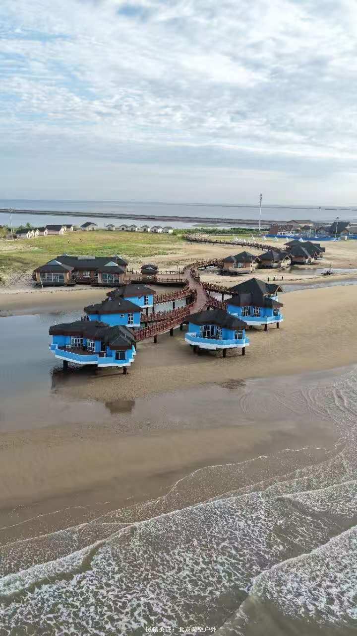 EDD23F87-EC3F-416E-BA59-A8BEDC963AB1