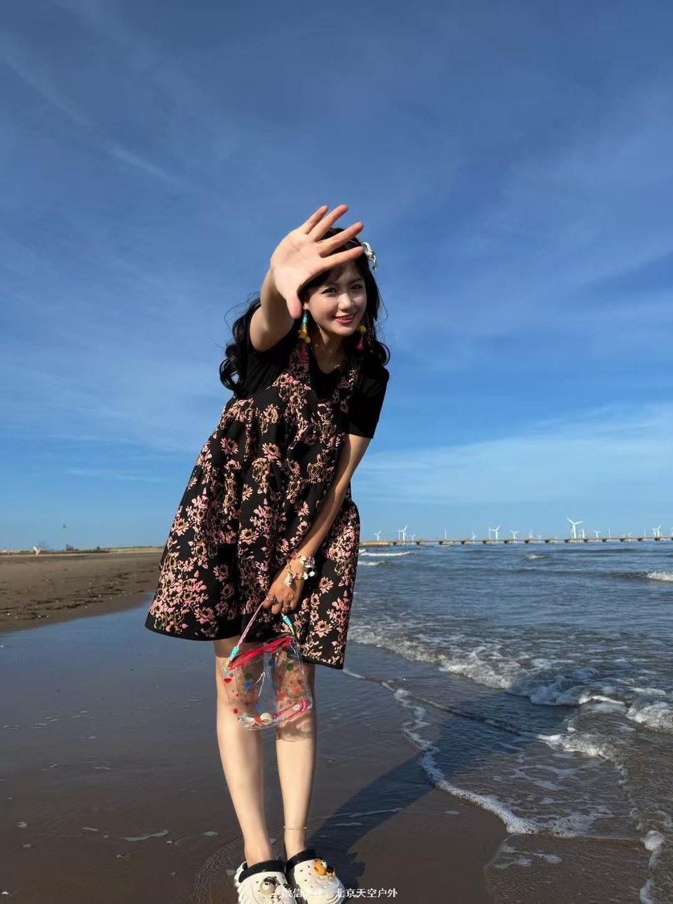 4A6818D4-9D41-45CD-A882-ABDC10C62942