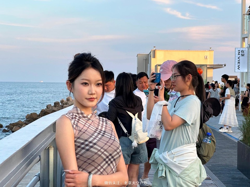 48A6259D-FF0B-455E-8EC3-12C84E871FAA