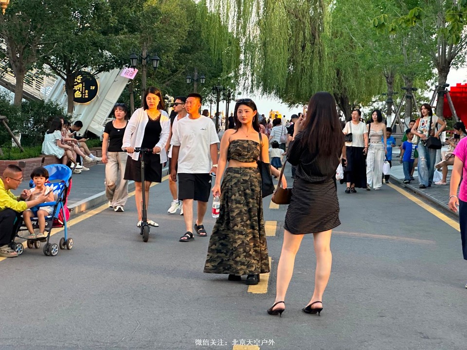 EEBE81D7-4DEF-4FFE-8D2A-7B2915D77C7F