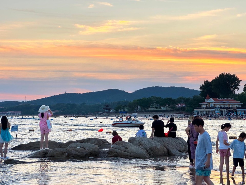 8DEB3777-5796-412F-B1A9-1A043508FEAC