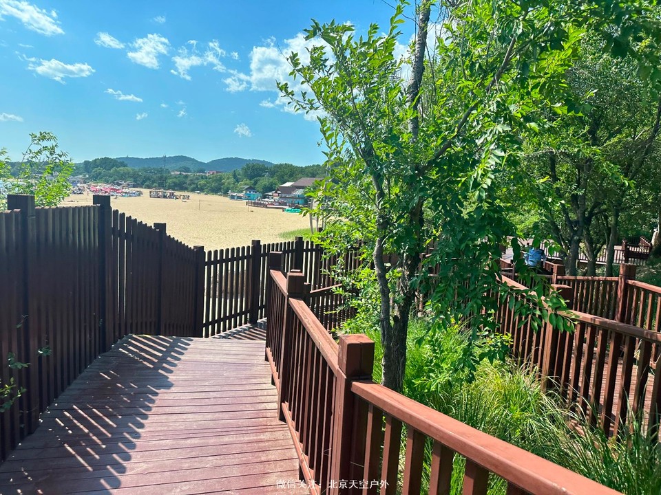 B936AEA6-2C17-42E9-B3FB-2DC627E5F43E