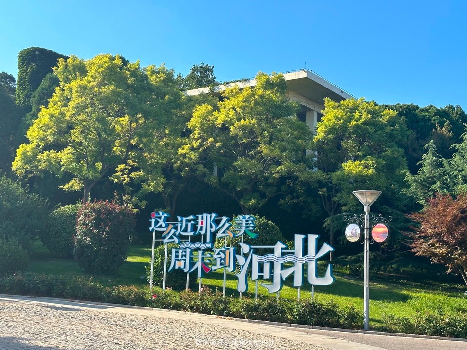 8BAFA5A7-1251-4BA3-A27D-4485152FB9B2