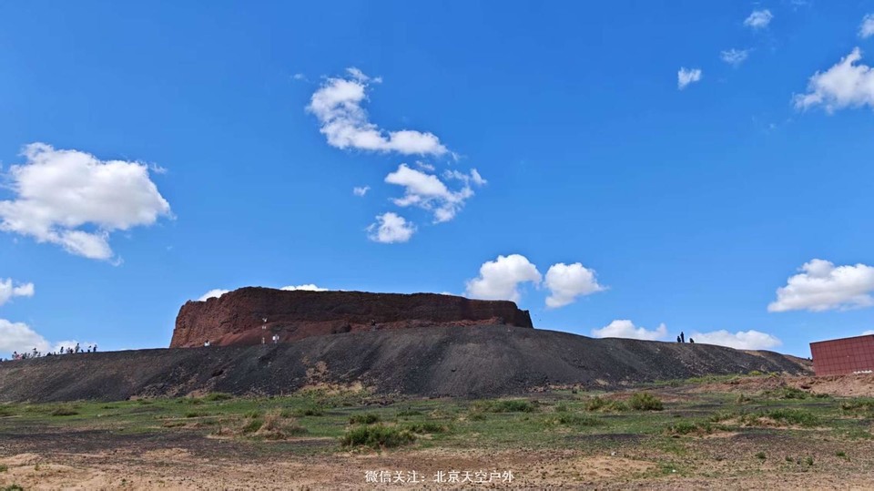 DA851846-E237-40DF-831C-43C57C4C42AB