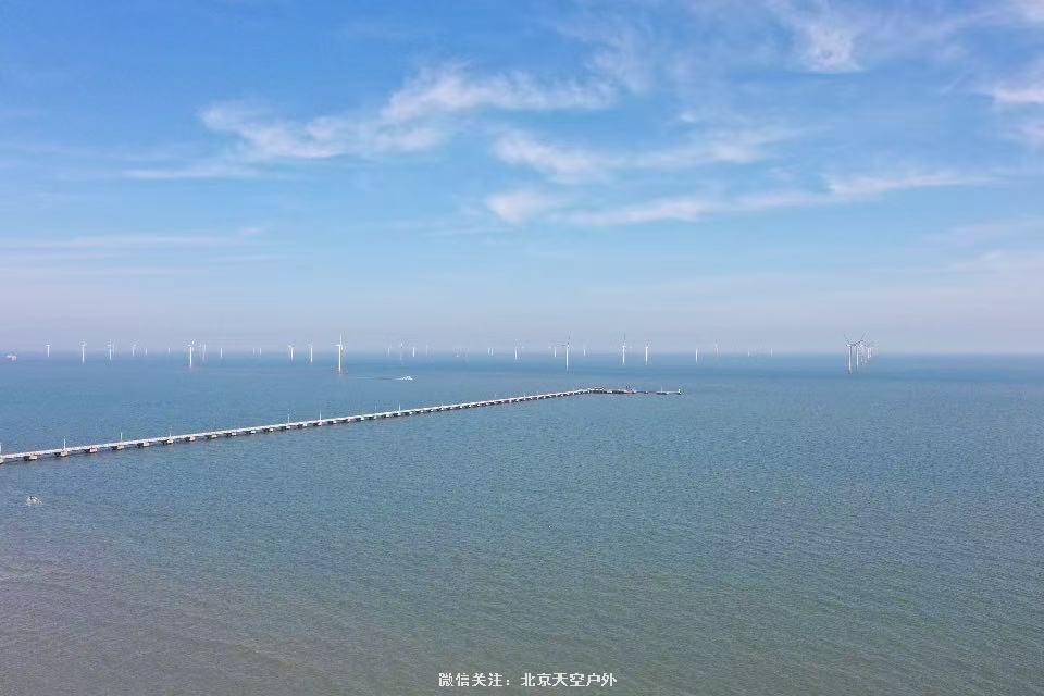 5E7168EB-3D6E-45F8-9962-0E618844BA79