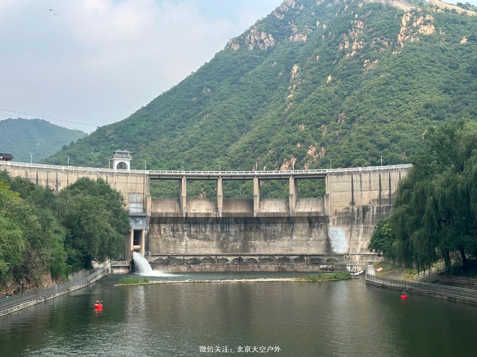 9E8F1AA1-2F2F-48CA-908C-D962293940DC