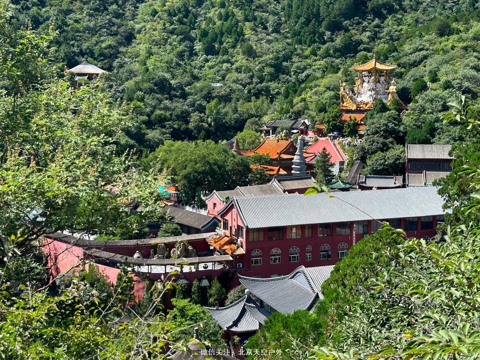 33363785-6E16-4F94-A9B5-B4C66EB226A2