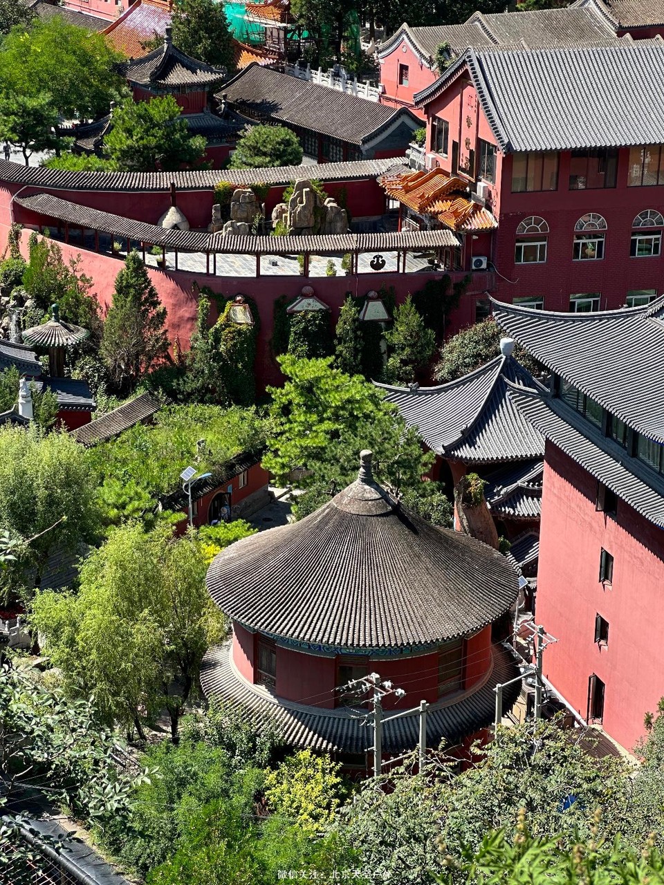 E7AB3339-FAA1-43CF-9833-356FB92ACEA5