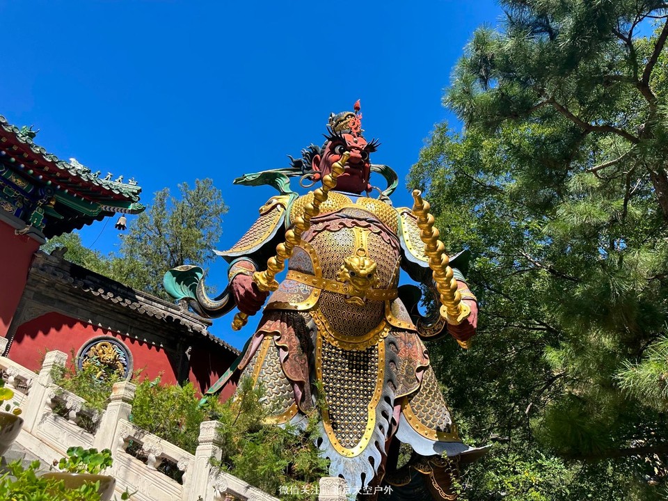 7B89F109-E05F-4758-A191-CD92F55816C0