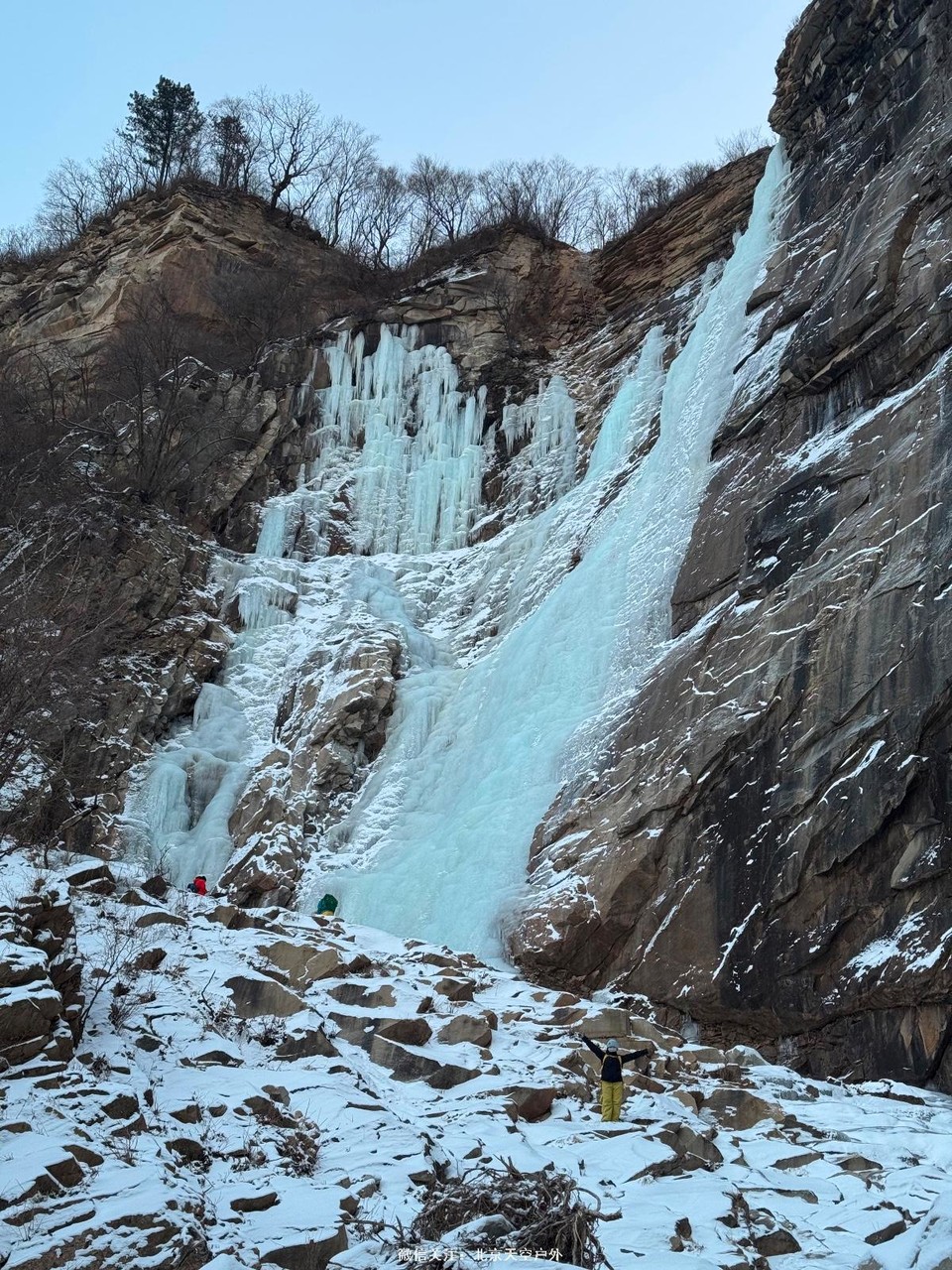 8EDE4390-2138-4C86-9F6C-9C09C12793EC