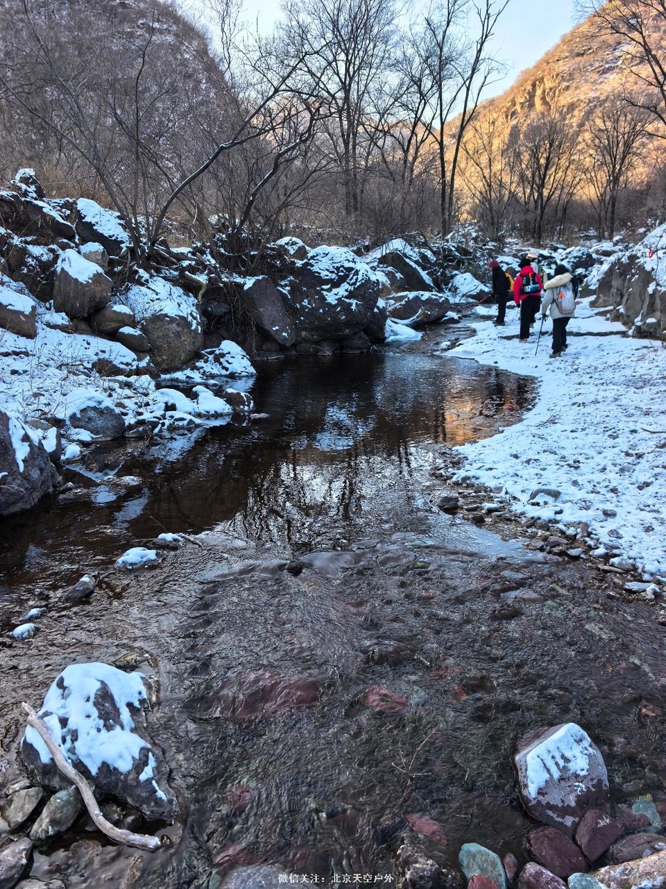 DC677A5D-C55B-4A50-B0EB-E60E43D27833