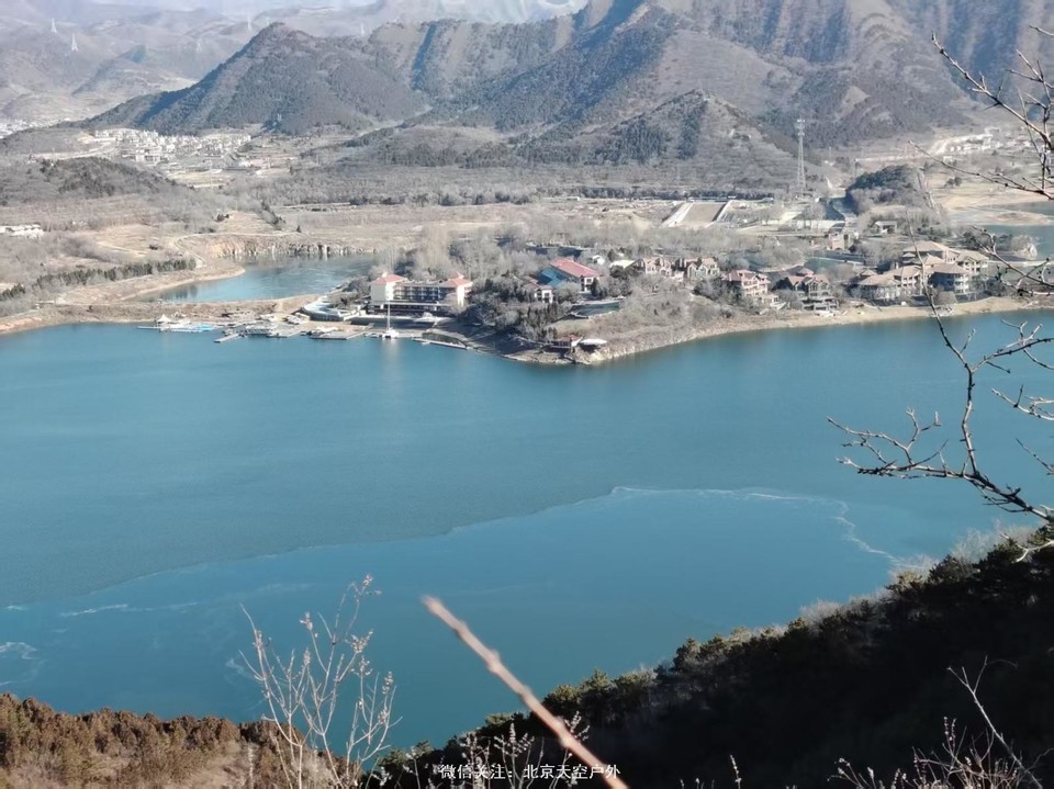 E4F23D00-5503-41F4-9832-2E9573CE01F7