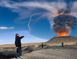 五一4天 [沙漠火山] 徒步四大地质奇观の涝利海-库布齐沙漠-杨家川峡谷-乌兰哈达火山