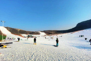 1天｜玉龙湾滑雪｜高性价比雪场推荐！