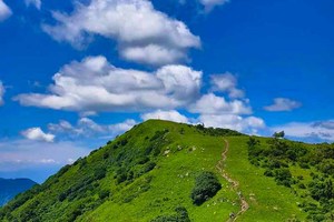 1天｜海坨山｜北京第二高峰の2200米的云端草甸-15公里徒步