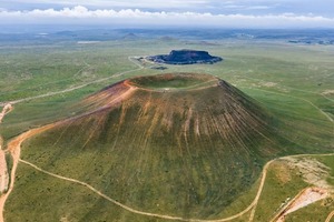 国庆4天•沙漠火山 | 徒步四大地质奇观の涝利海-库布齐沙漠-杨家川峡谷-火山草原