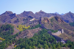 4.12周日｜2026第五届金山岭长城国际徒步大会｜人与机器人共登长城徒步大会 | 智汇长城·花漾未来