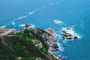 特价89元【山海径，广州出发】徒步海角山脉，最美海岸线，登顶大雁顶，打卡《美人鱼》拍摄地~