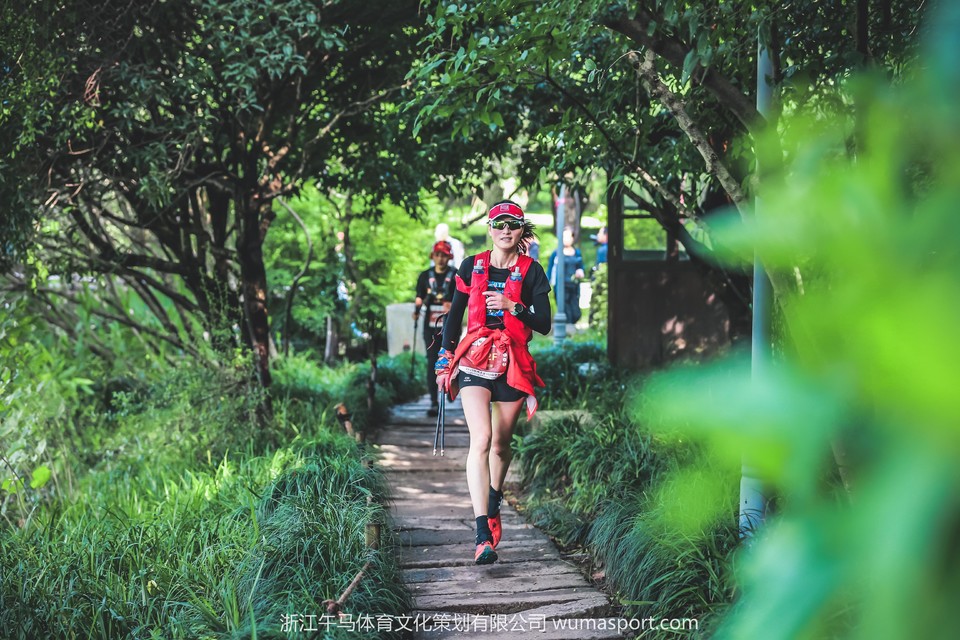 mmexport1602937527560