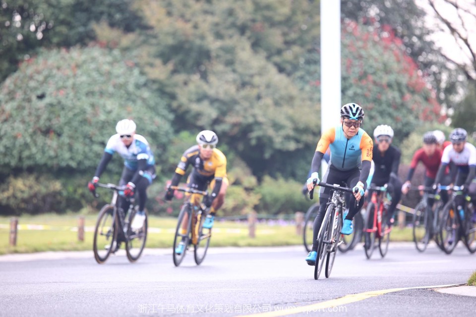 mmexport1606612284500