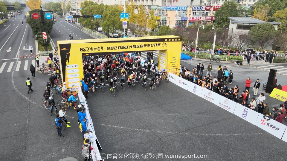 mmexport1606623096735