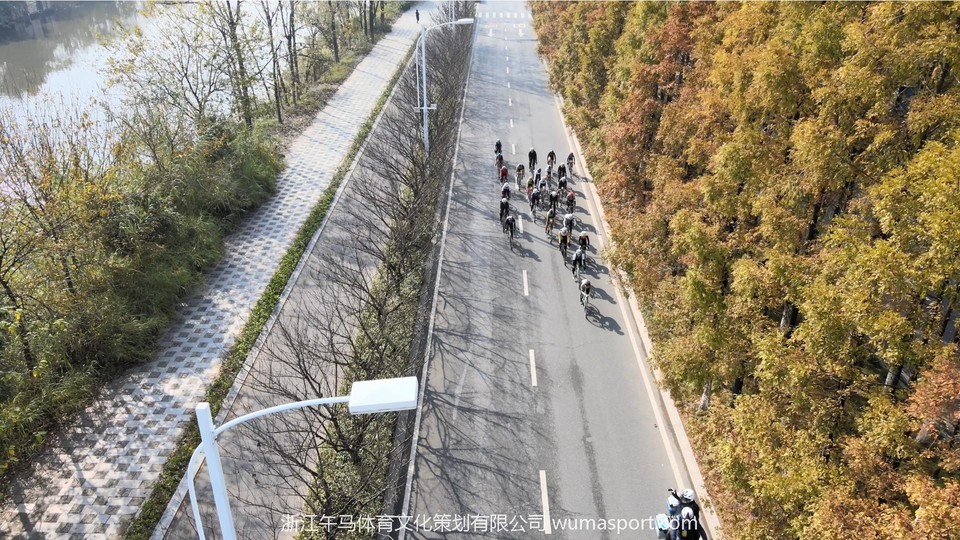 mmexport1606626543715