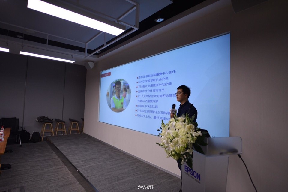 8CFB49EE-049B-4266-B6C3-4CD3D9D535E9-647-00000117E4AE7C6F_tmp