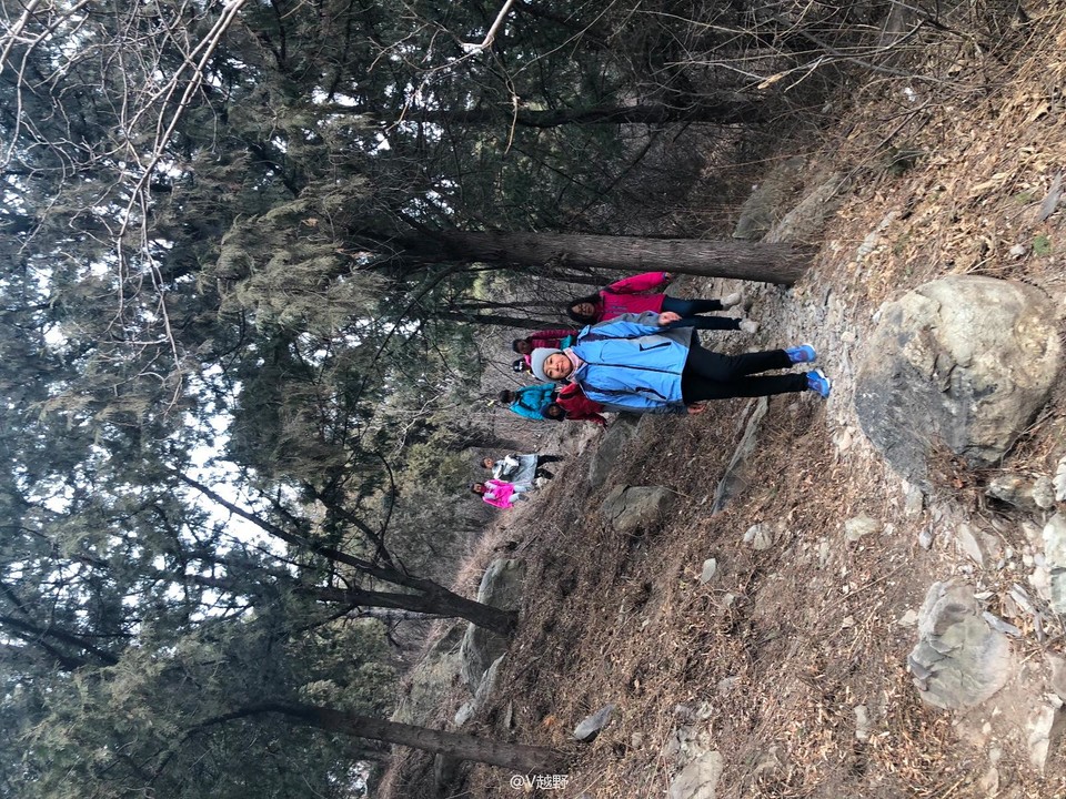 CE645E6D-BF1A-4265-B101-ADE6DCA4C0BE