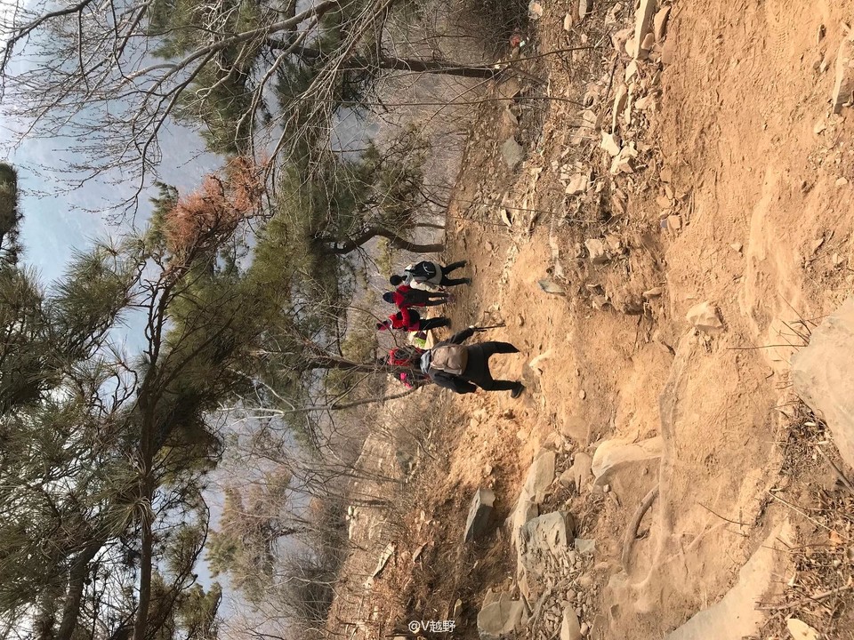 1EFA5E94-EB8F-4097-9230-616B552345AA