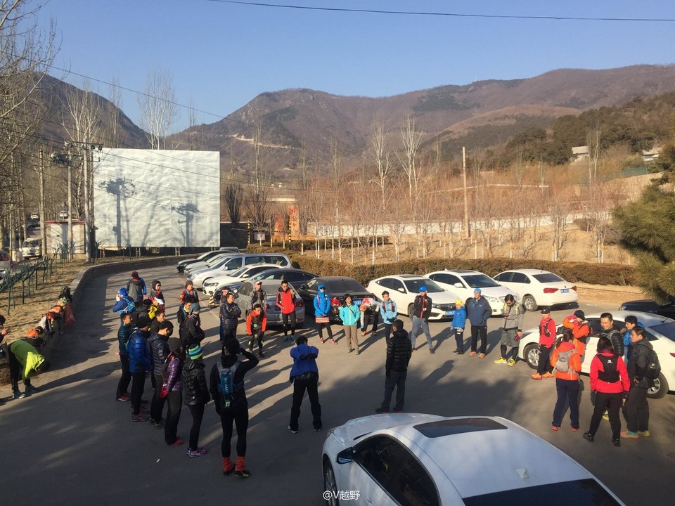 548B7C19-7A35-4C94-99CE-C310C56523C9