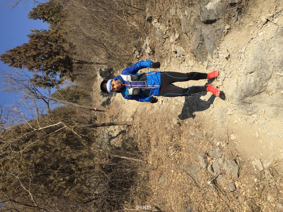 8F143AEE-4CBB-4DE4-B8A3-E59C965CD455