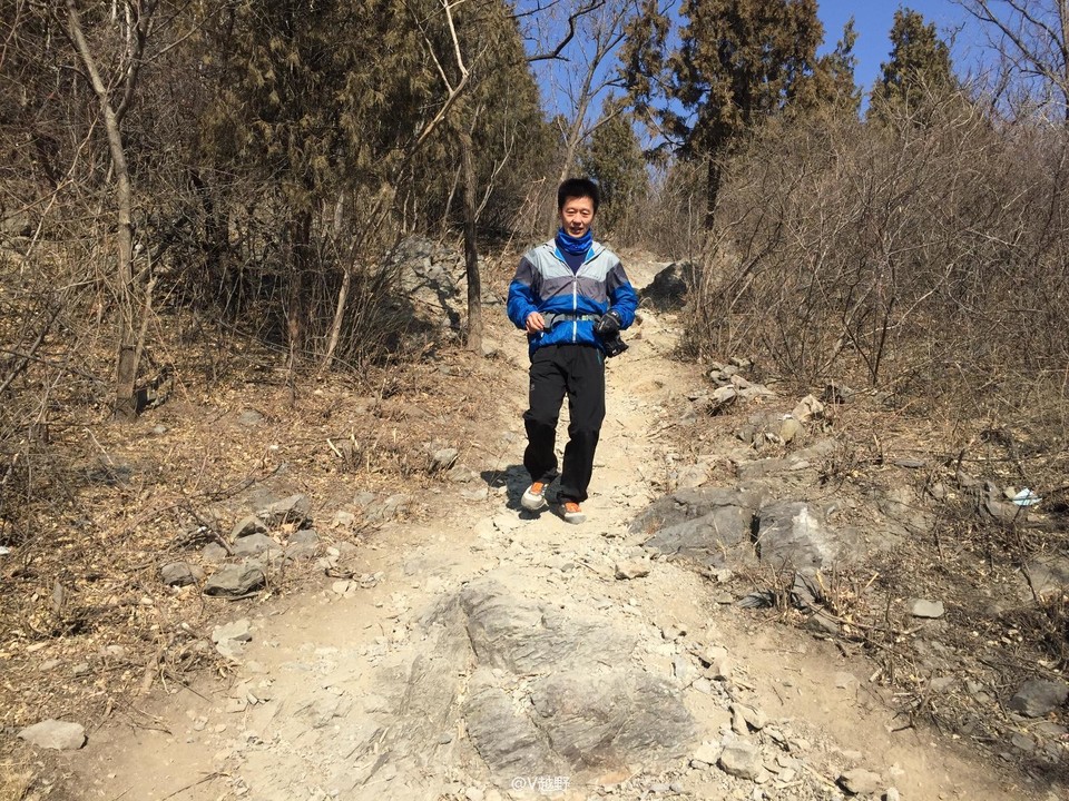 12A03587-7BA2-4197-B861-2A1B36206DD2