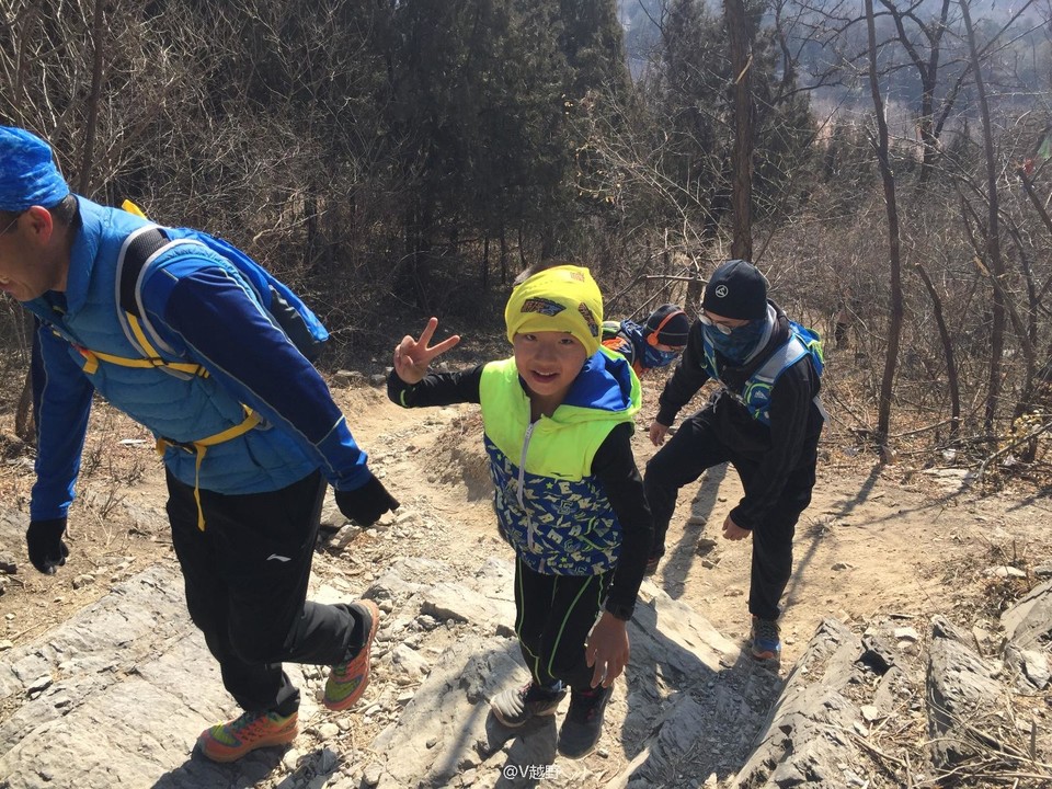 4C9351F3-741B-4A84-AA04-76A5C8A0CFB0