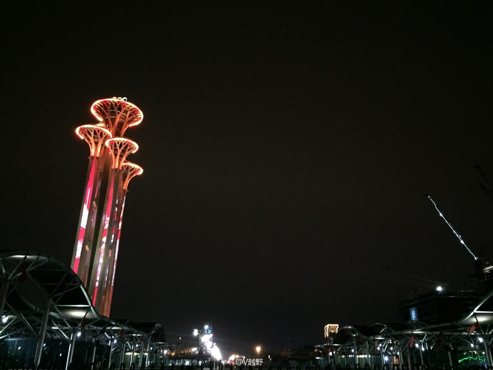 425E8C70-B423-4497-BFE3-A359F109EF62