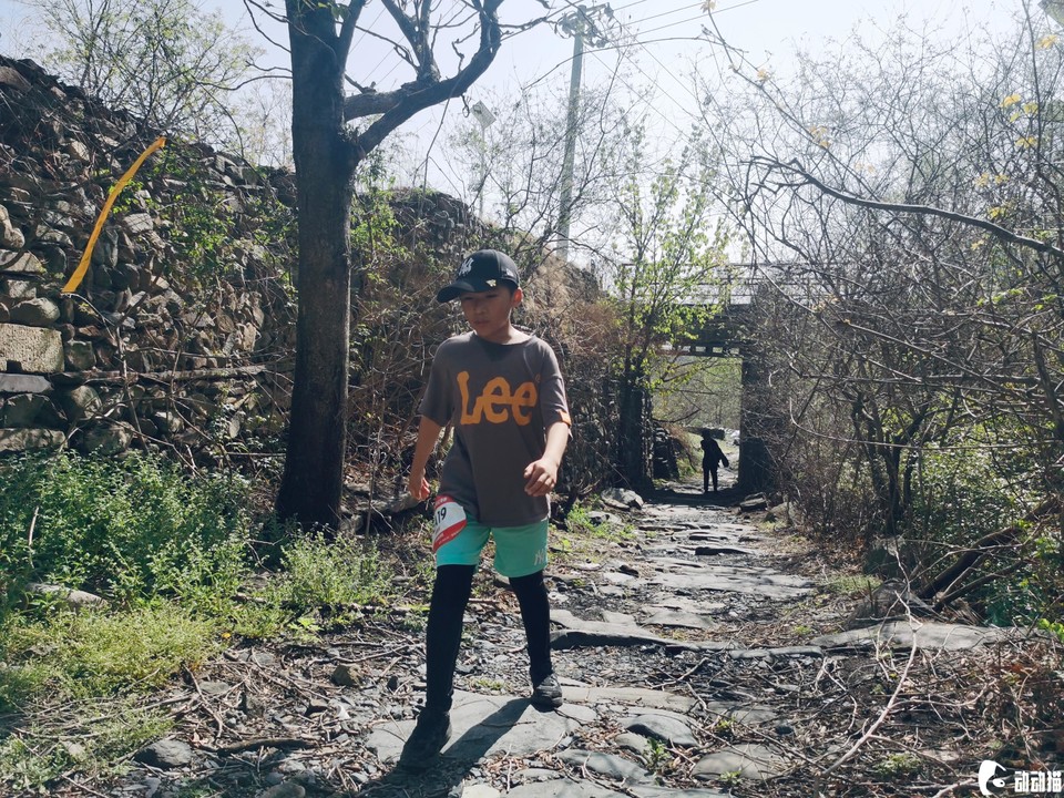 6ee12bf67bf3850631ed841f4190d081