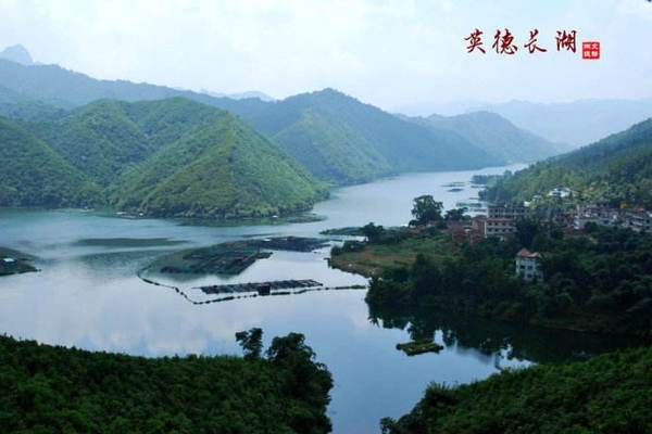 5.2【英德长湖七公里穿越线   船上品味河鲜】